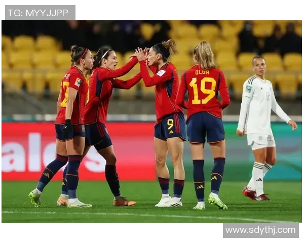 意大利女足与中国女足角球对决精彩瞬间回顾与分析